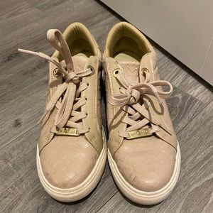 Westies sneakers